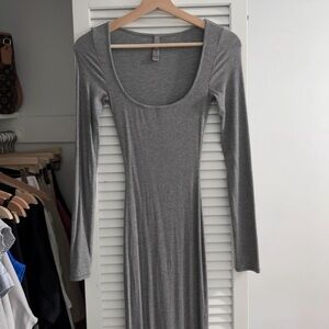 Skims Soft Lounge Long Sleeve Maxi Dress in Heather Gray – XXS